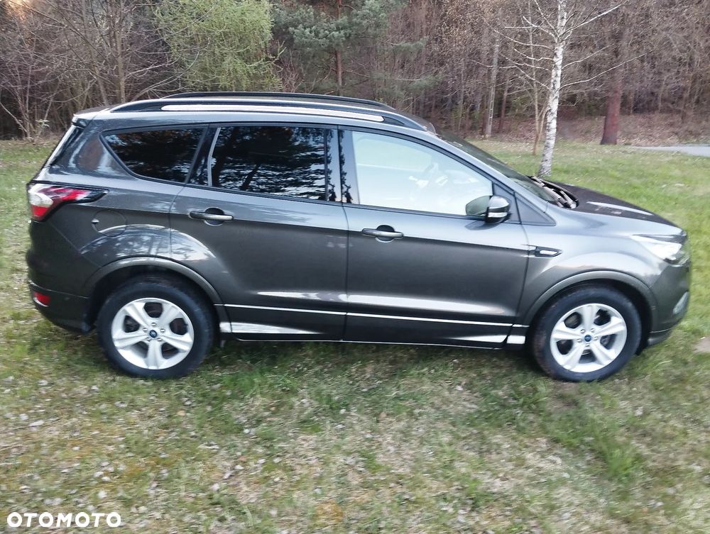 Ford Kuga - 5
