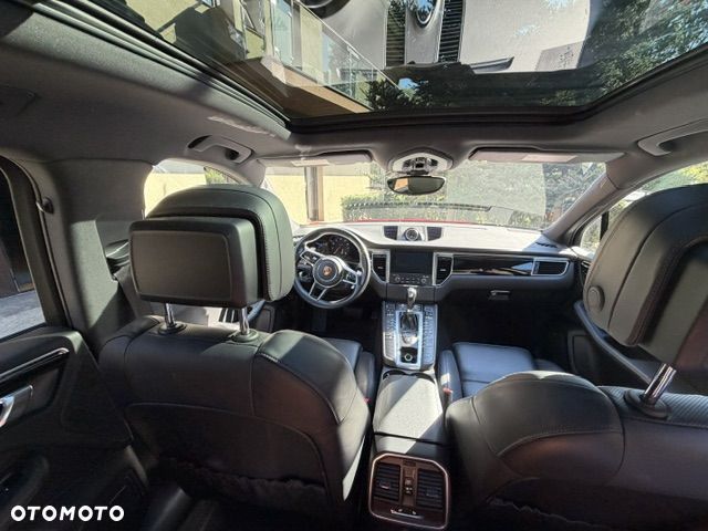 Porsche Macan Standard - 10