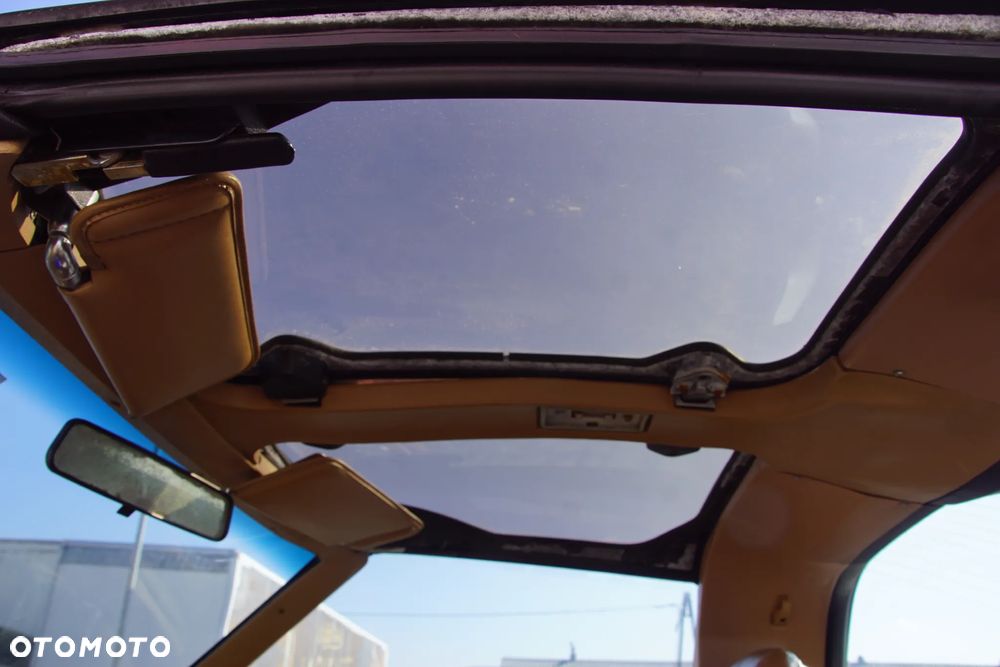 Chevrolet Corvette - 5