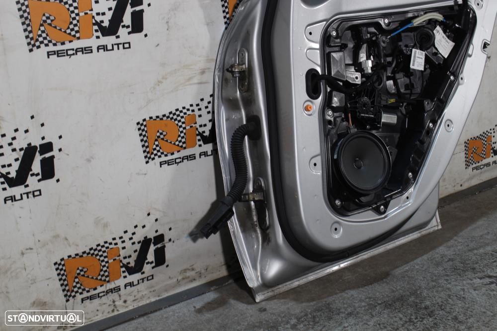 Porta Trás Direita Mercedes-Benz A-Class (W176)  Porta Mercedes W176 T - 10