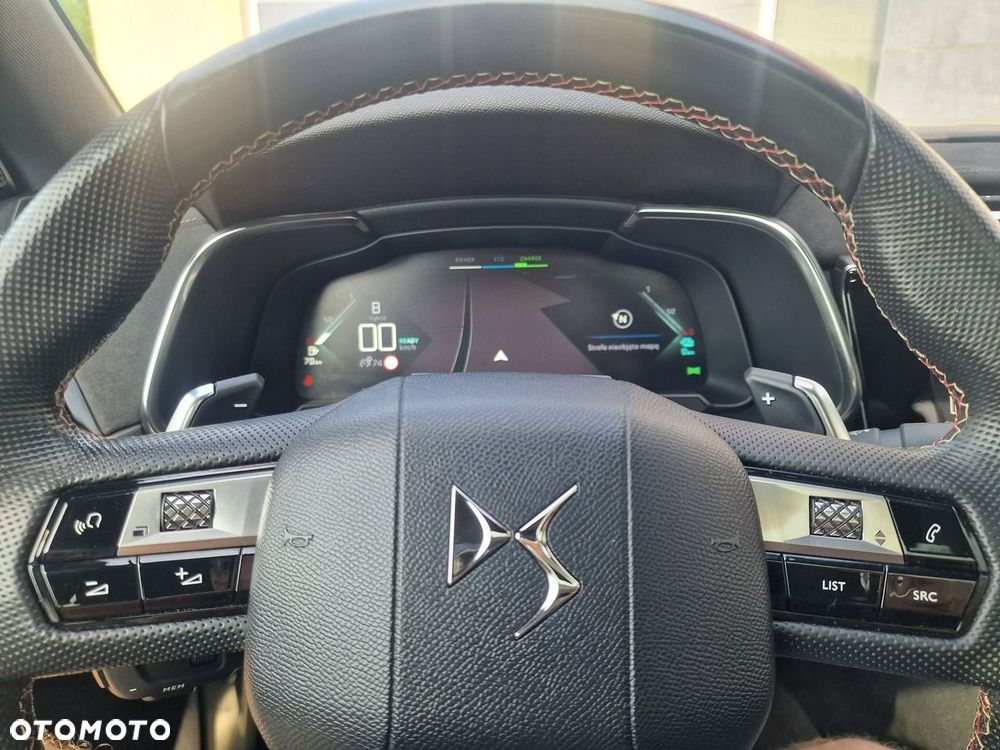 DS Automobiles DS 7 Crossback 1.6 E-Tense Performance Line + - 26