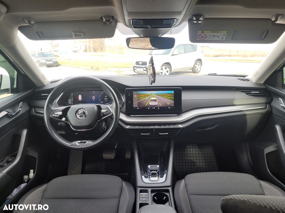 Skoda Octavia 2.0 TDI DSG Exclusive Plus - 7