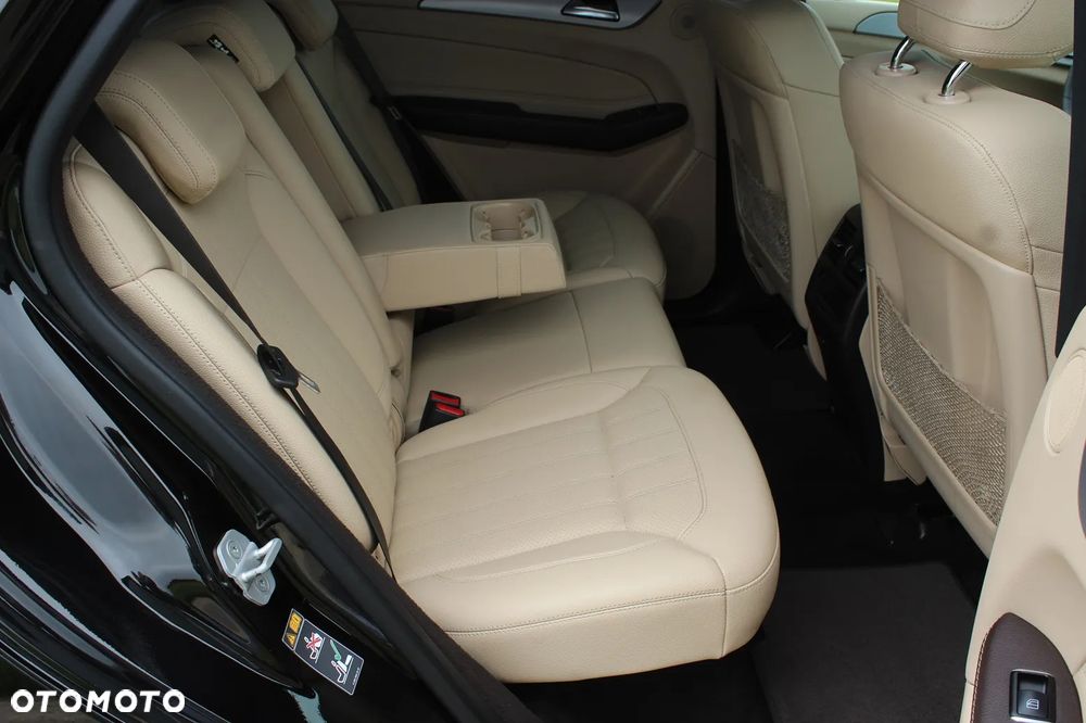 Mercedes-Benz GLE 250 d 4-Matic - 29