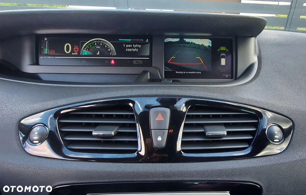 Renault Scenic ENERGY TCe 130 BOSE EDITION - 30