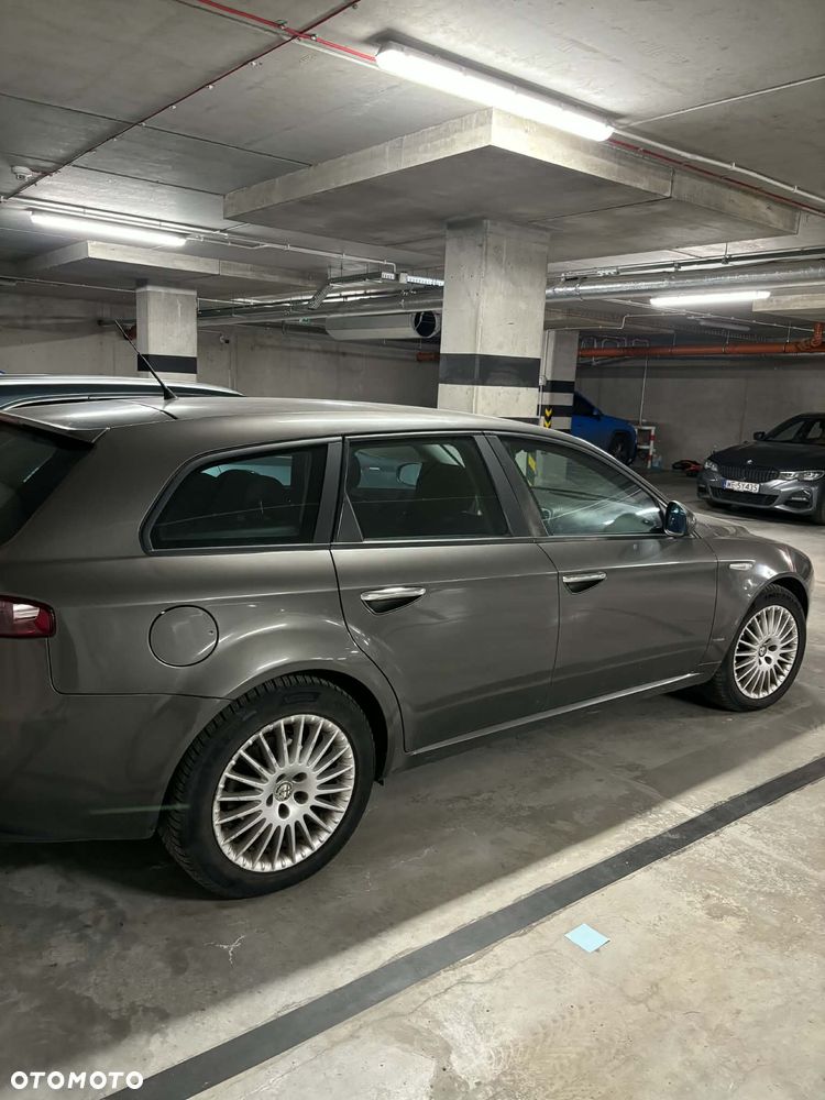 Alfa Romeo 159 1.9 JTDM 16V DPF - 5