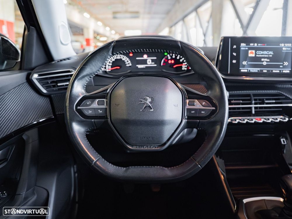 Peugeot 2008 1.2 PureTech Active Pack - 33