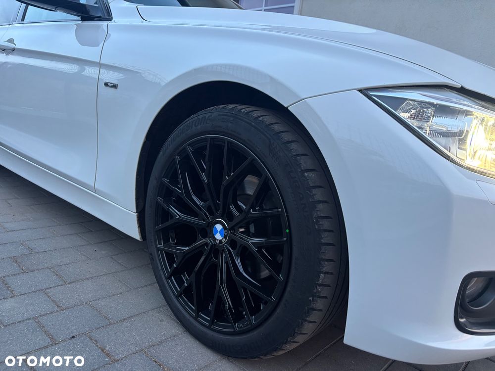 BMW Seria 3 318d DPF Edition Sport - 2