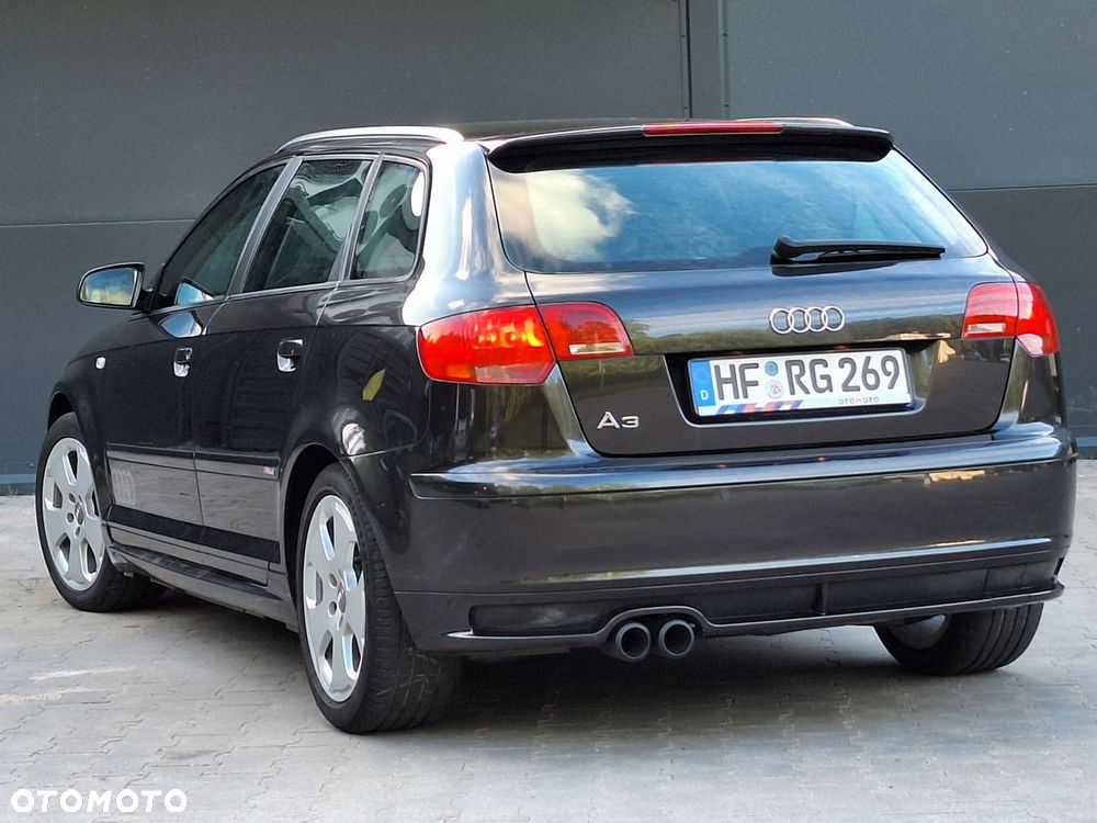 Audi A3 Sportback - 4