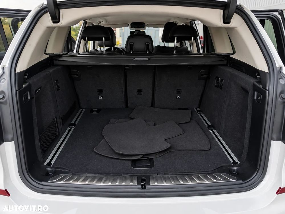 BMW X3 xDrive20d AT xLine - 27