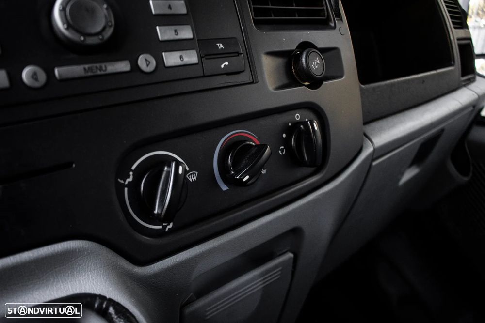 Ford Transit - 17