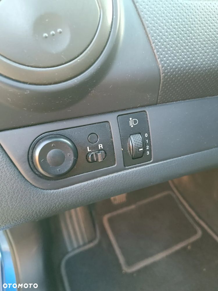 Chevrolet Aveo 1.2 16V Base (air4,klm) - 6