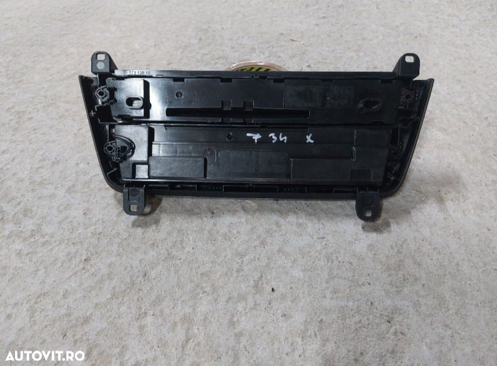 Panou climatronic și interfata audio, BMW F34 GT-2014 - 2