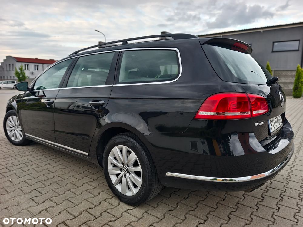 Volkswagen Passat 2.0 TDI Comfortline - 36