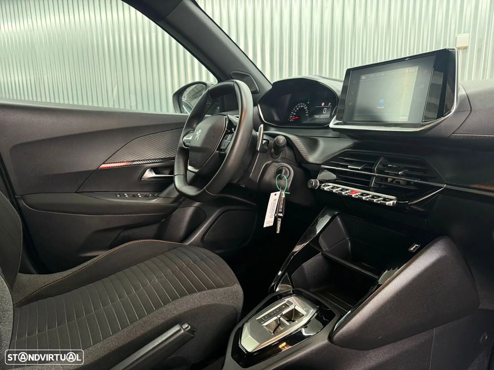 Peugeot 2008 1.5 BlueHDi Active Pack EAT8 - 22