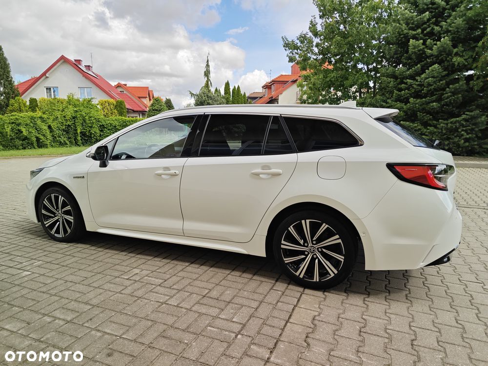 Toyota Corolla 2.0 Hybrid Comfort - 9