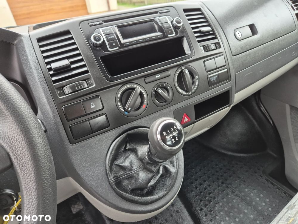 Volkswagen T5 Lift 66tkm - 17