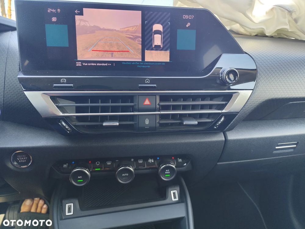 Citroën C4 PureTech 130 Stop&Start EAT8 MAX - 32