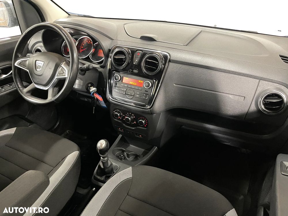 Dacia Lodgy 1.5 Blue dCi Stepway - 9