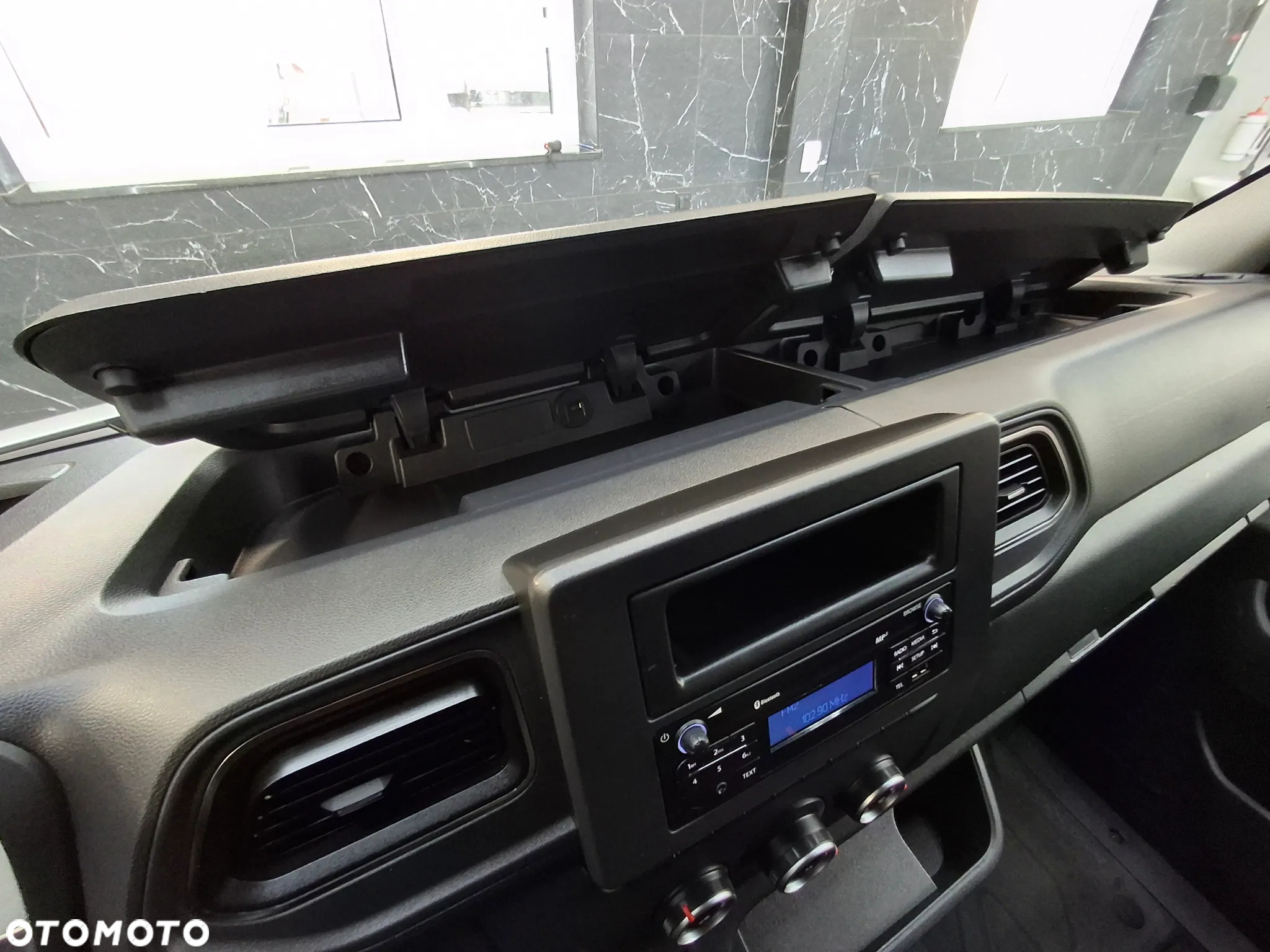 Renault Reno Master LIFT L2H2 Certyfikat ADR 9.1.1.2 EX/II Materiały Wybuchowe Furgon Van 3 Miejsca 2020r - 31
