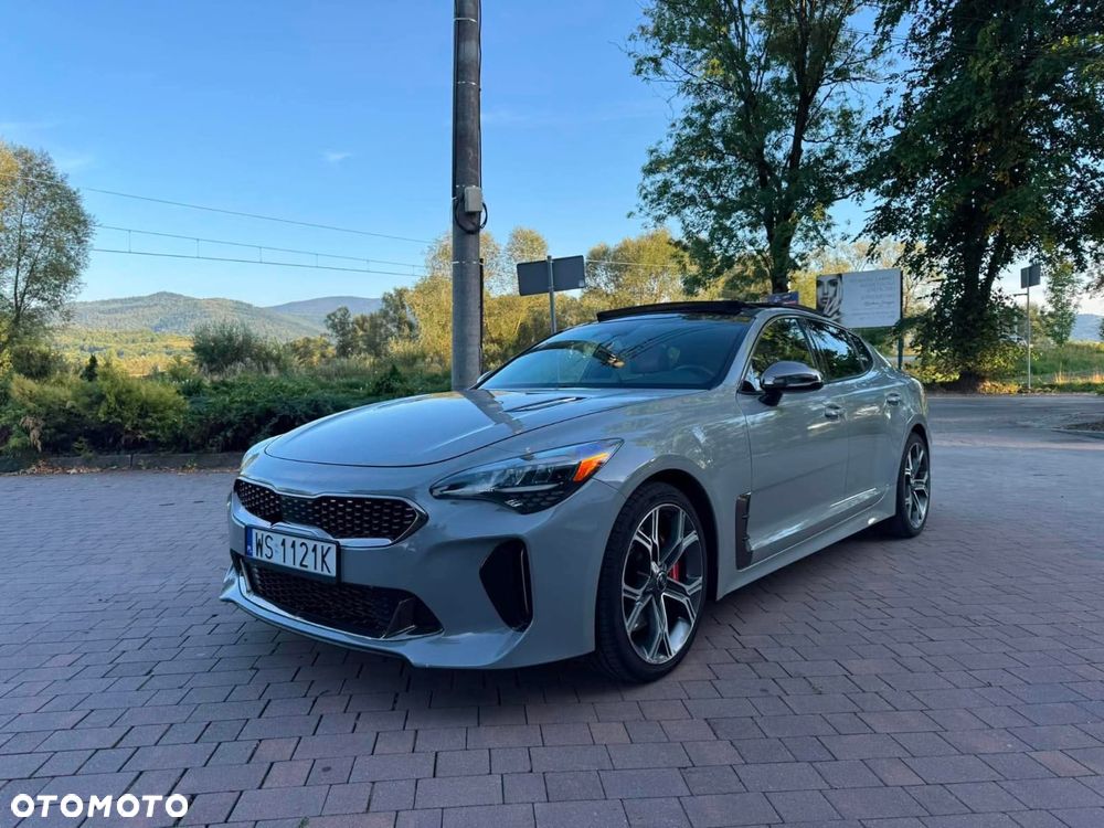Kia Stinger - 6