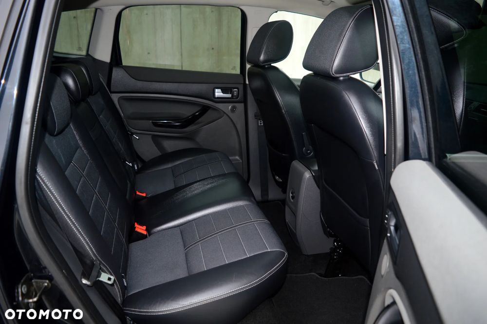 Ford Kuga 2.0 TDCi Titanium S - 12