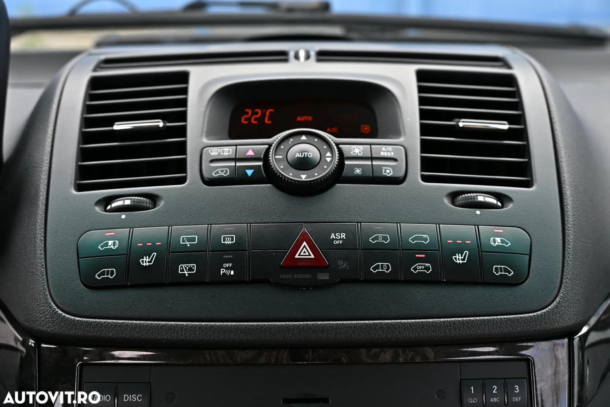 Mercedes-Benz Viano 3.0 CDI DPF lang Automatik Avantgarde EDITION 125 - 25