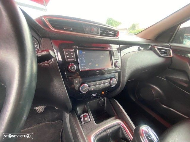 Nissan Qashqai 1.5 dCi Tekna - 9