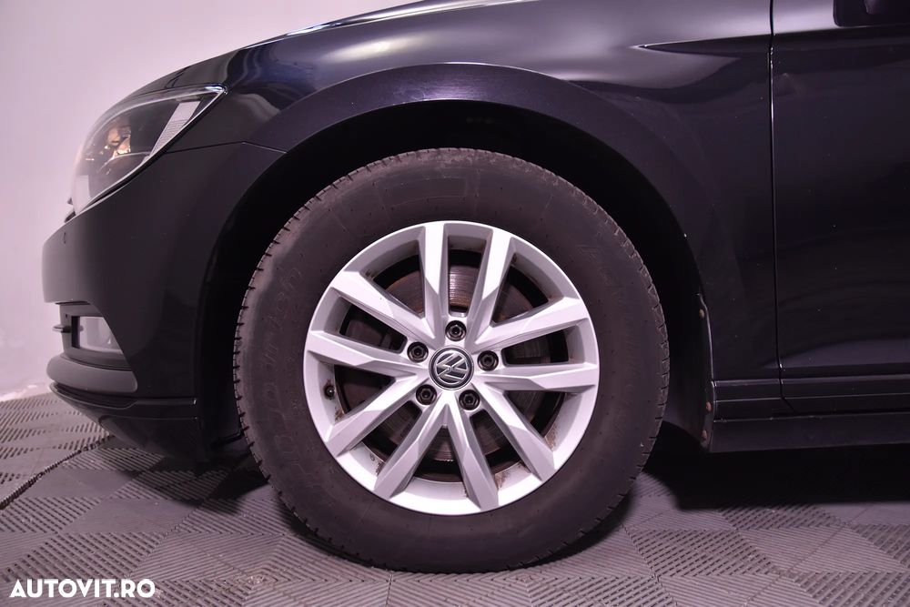 Volkswagen Passat Variant 2.0 TDI DSG Comfortline - 13