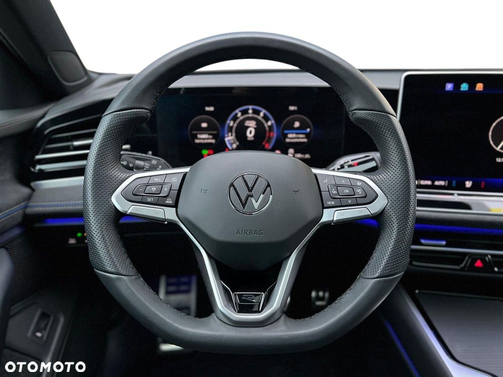 Volkswagen Passat Variant - 28