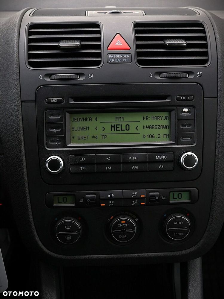 Volkswagen Golf - 14