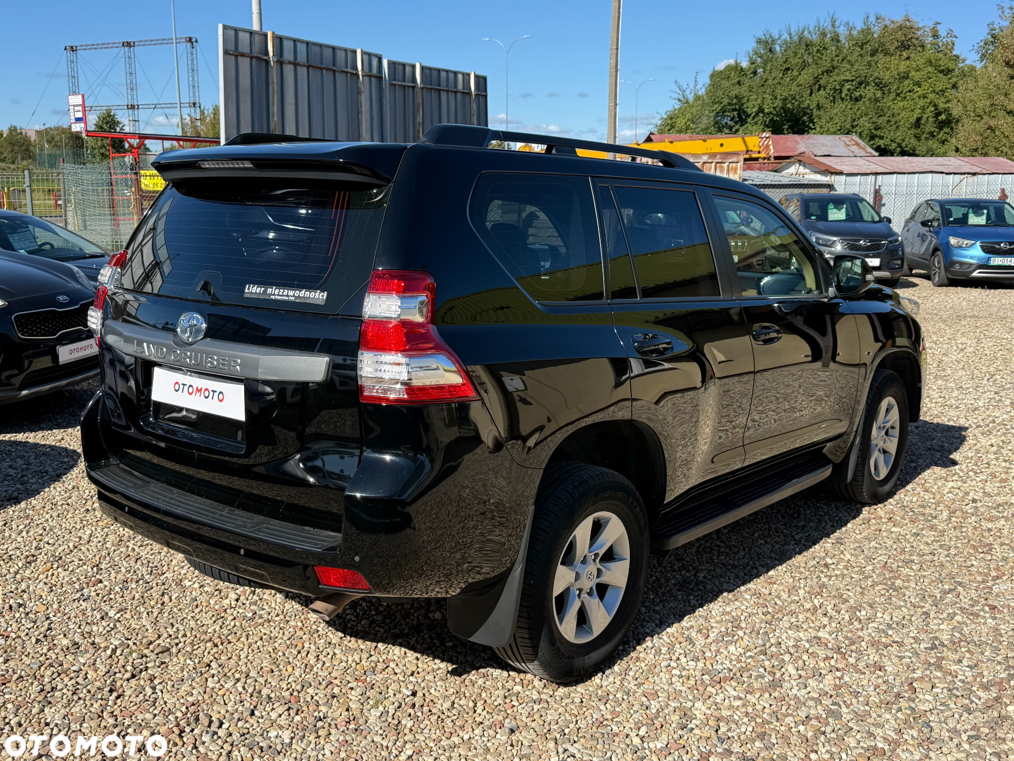 Toyota Land Cruiser - 10