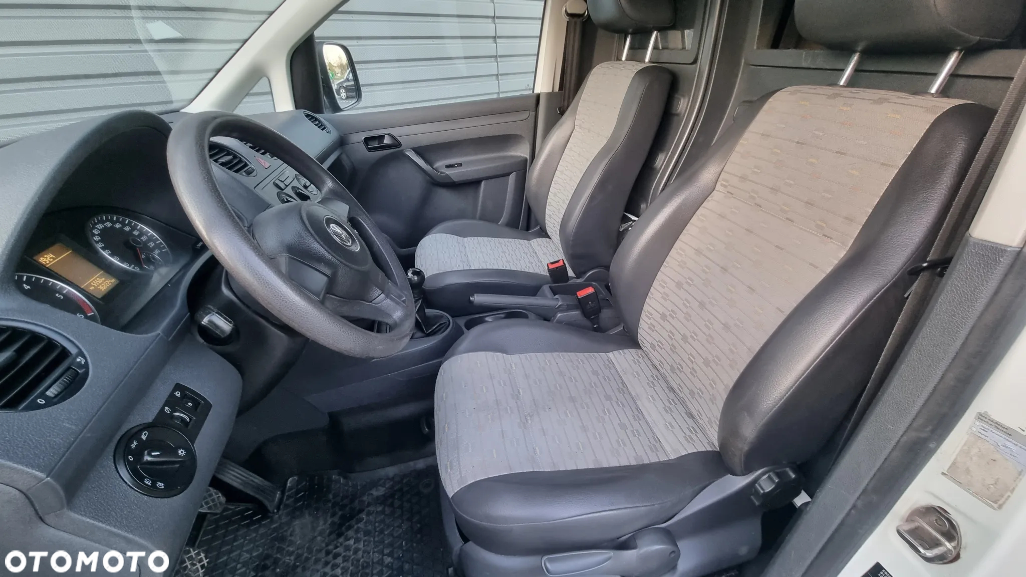 Volkswagen Caddy - 14