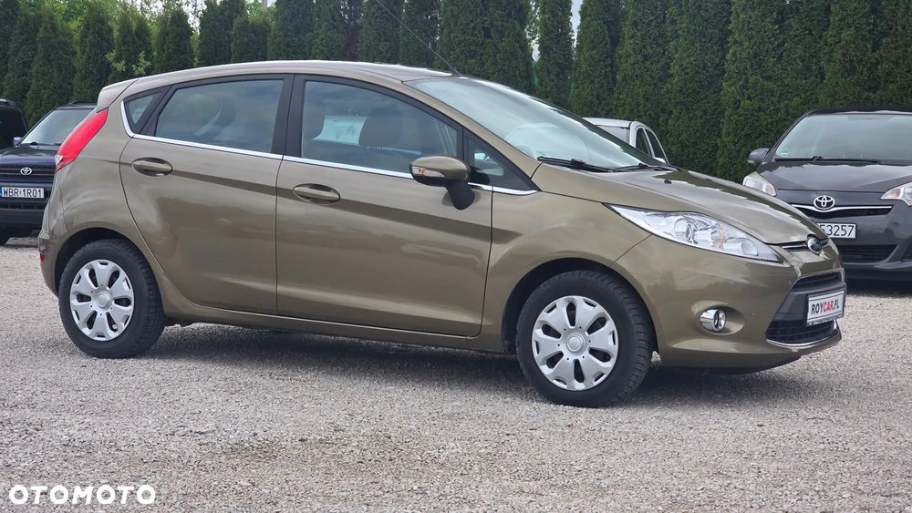 Ford Fiesta - 11