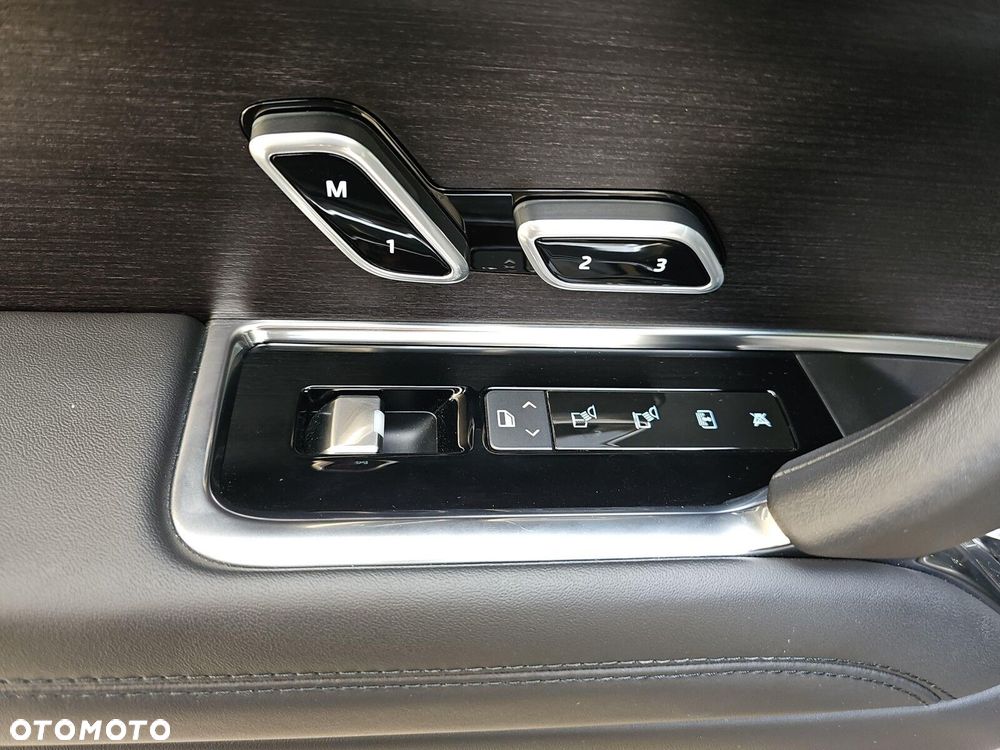 Land Rover Range Rover - 28
