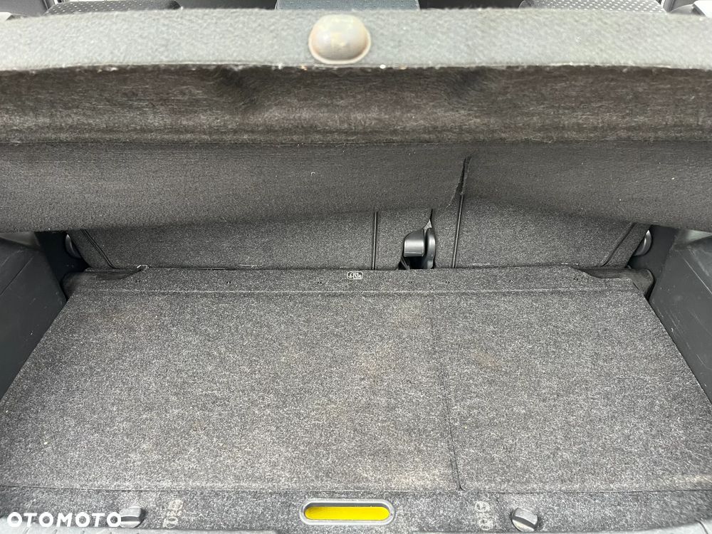 Toyota Yaris 1.33 Sol - 13