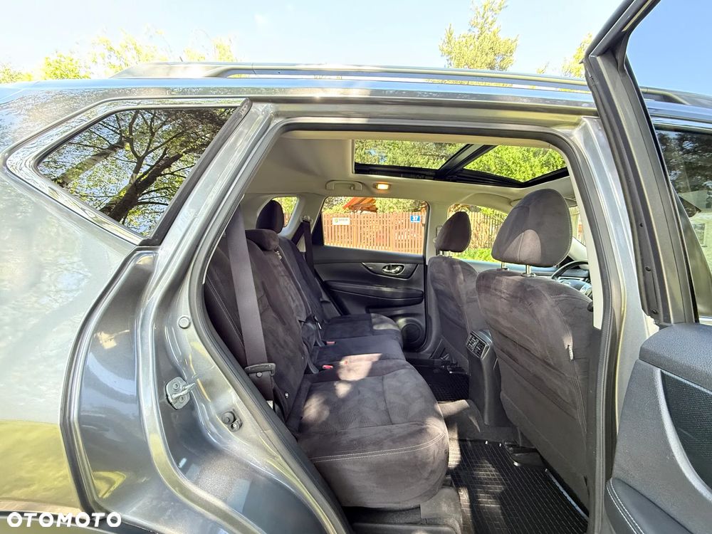 Nissan X-Trail 1.6 DCi N-Connecta 4WD EU6 - 33