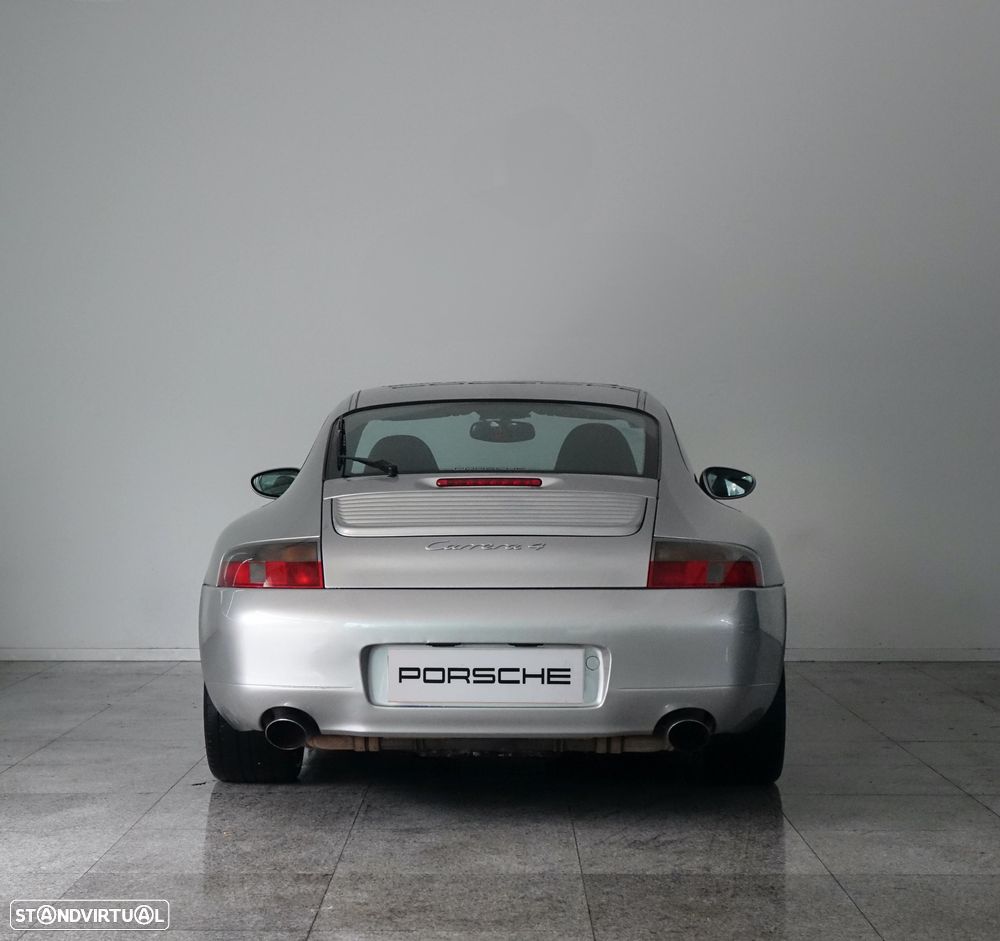 Porsche 911 (996) - 10