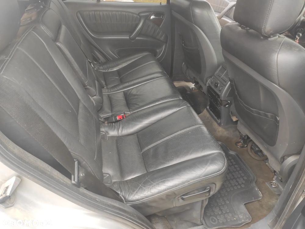 Mercedes-Benz ML 270 CDI Inspiration - 10