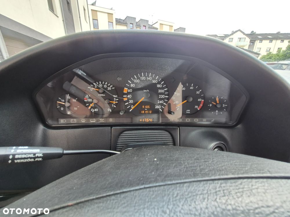 Mercedes-Benz CL - 15