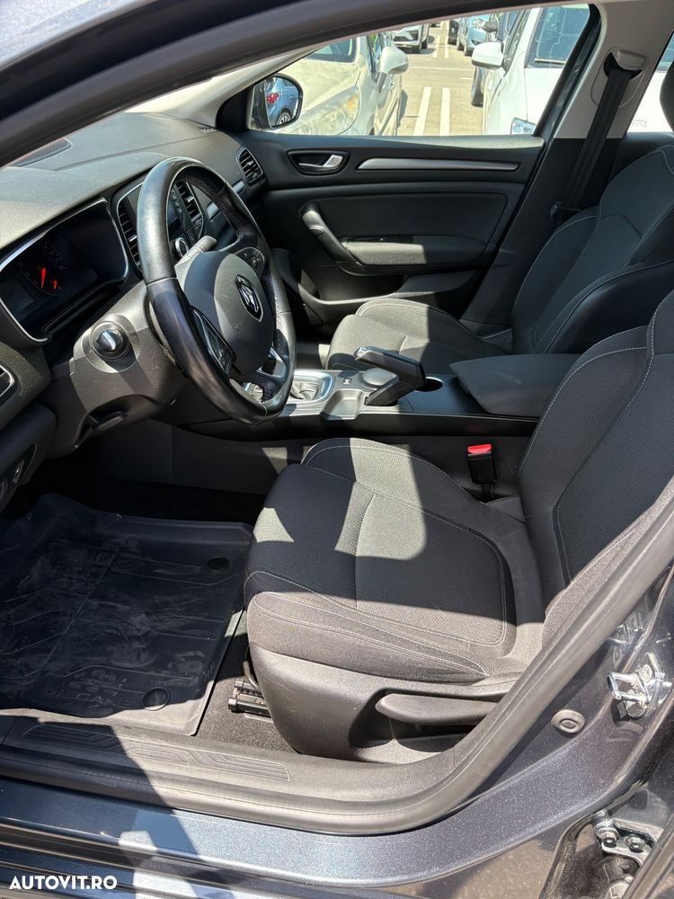 Renault Megane - 8