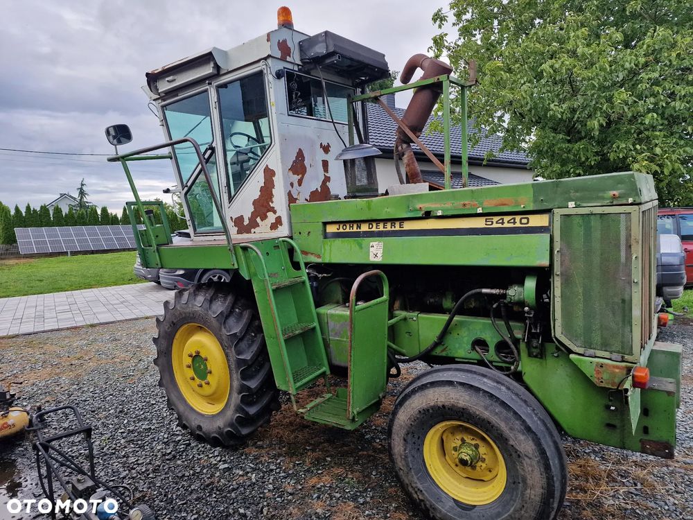 John Deere 3040 - 12