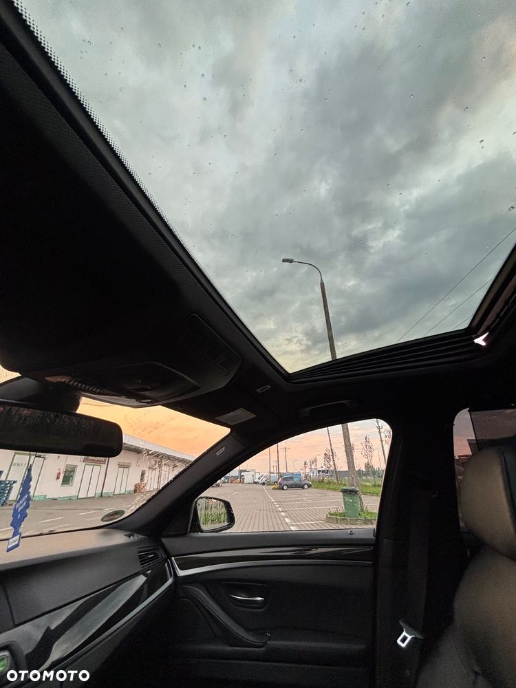 BMW Seria 5 530d - 13