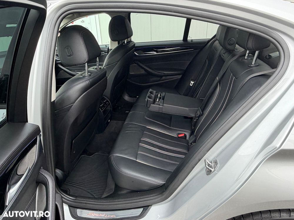 BMW Seria 5 530i xDrive Aut. Sport Line - 10