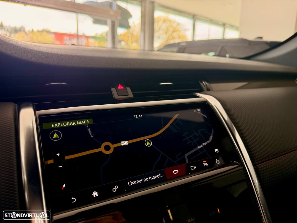 Land Rover Discovery Sport 2.0 eD4 R-Dynamic 7L - 23