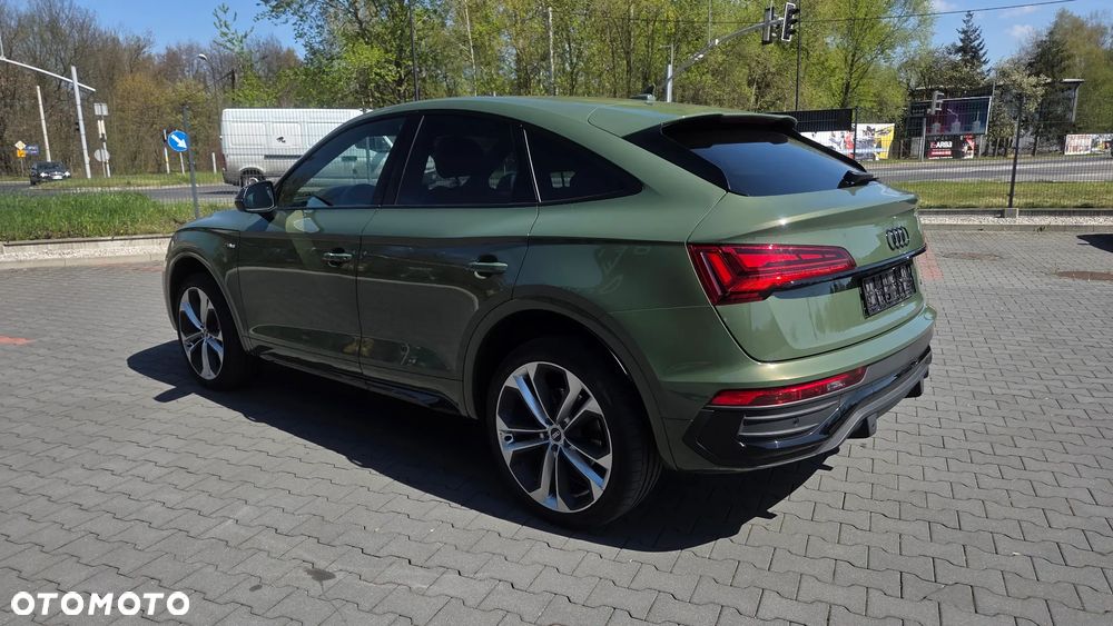 Audi Q5 Sportback - 8