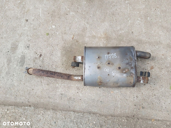 Toyota Corolla E12 tłumik końcowy 1,4 1,6 vvti oryginał 10D04
