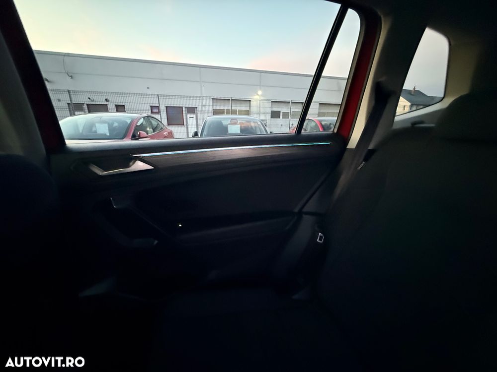 Volkswagen Tiguan - 22