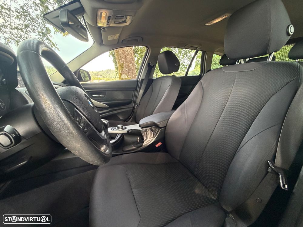 BMW 318 d Line Modern - 17