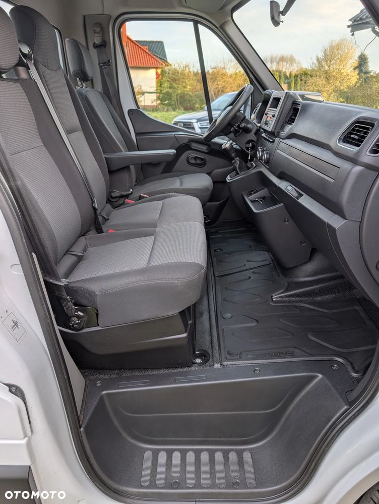 Renault Master - 6