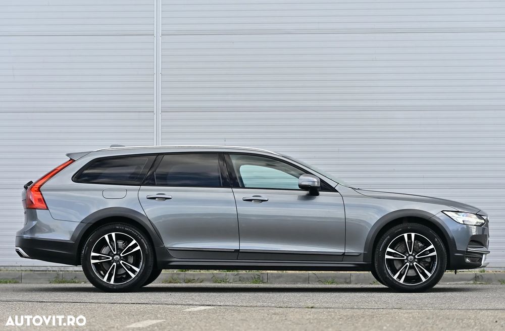 Volvo V90 B4 D AWD Geartronic Pro - 4